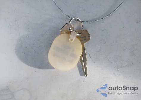 1990 Geo Tracker from USA, damaged, VIN 2CNBJ18U3L6215740